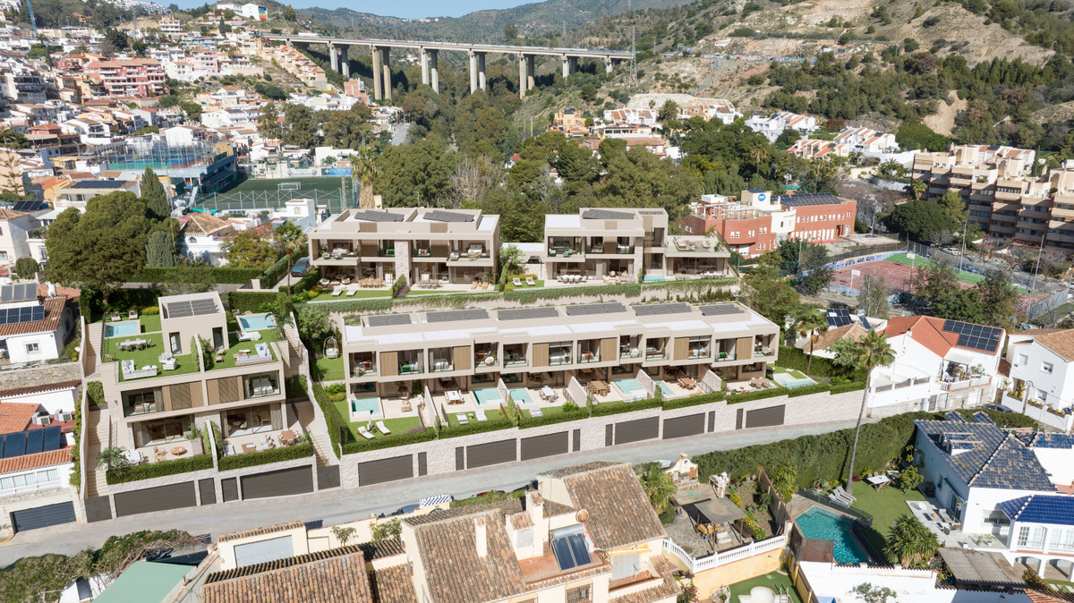 new-Townhouse-in-Malaga-Ref-R5357248U225412 New Townhouse for sale in Málaga