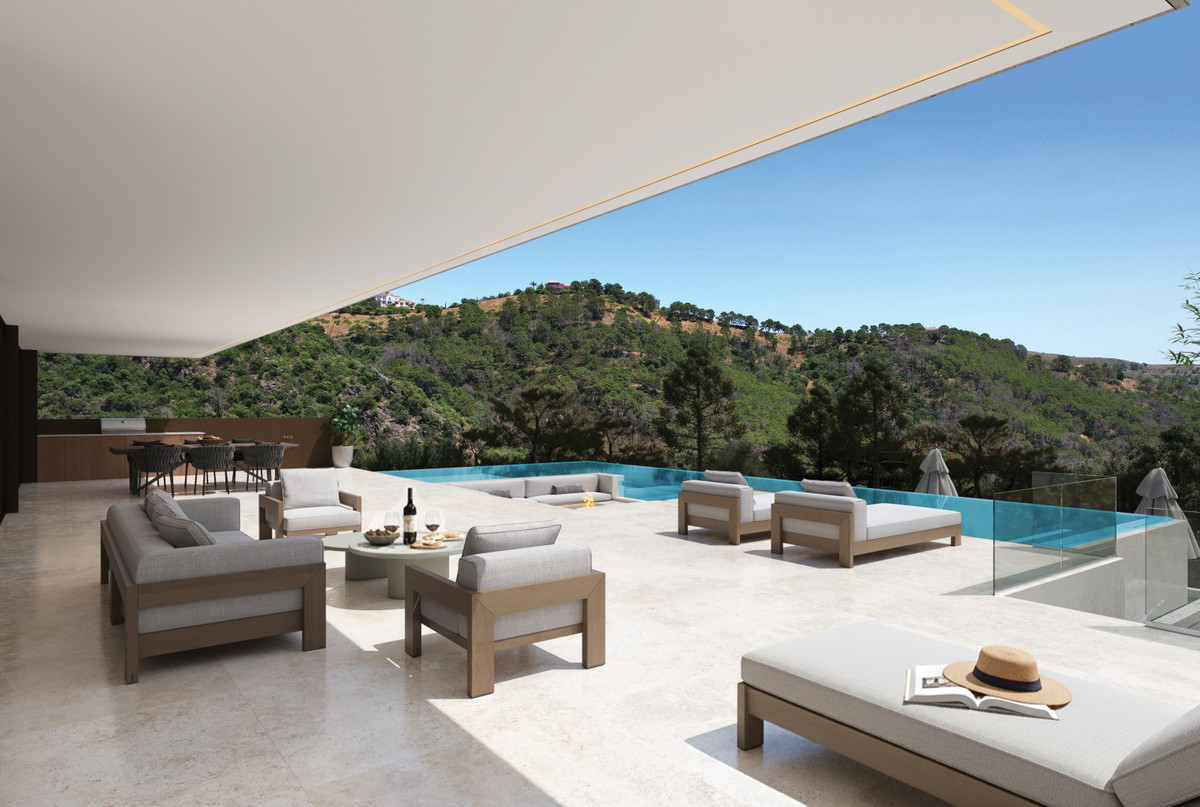 New Villa for sale in Benahavís