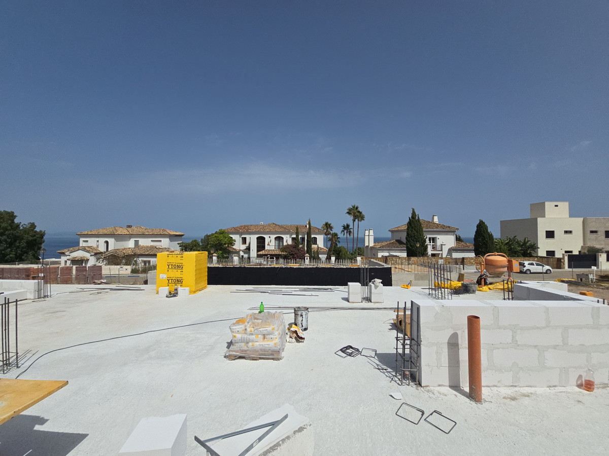 New Villa for sale in Manilva