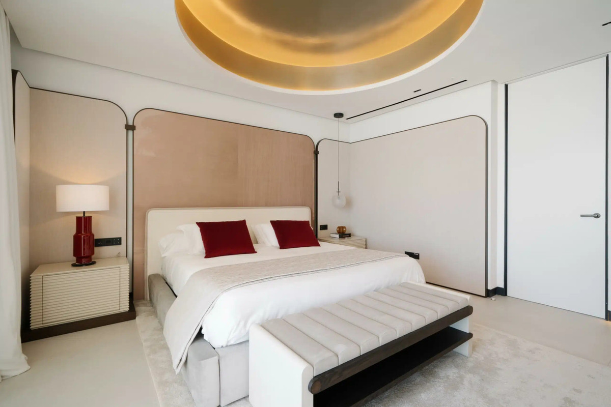 New Villa for sale in Marbella
