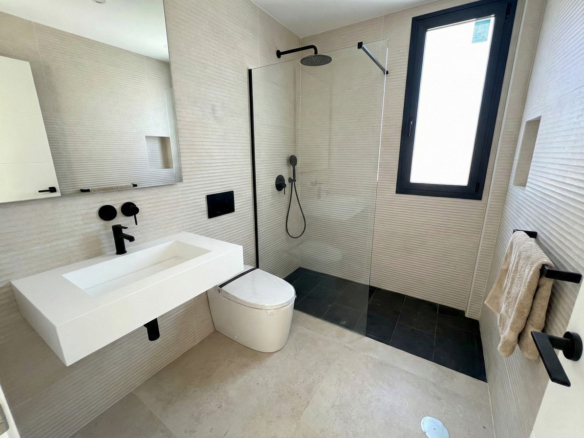 New Villa for sale in Mijas