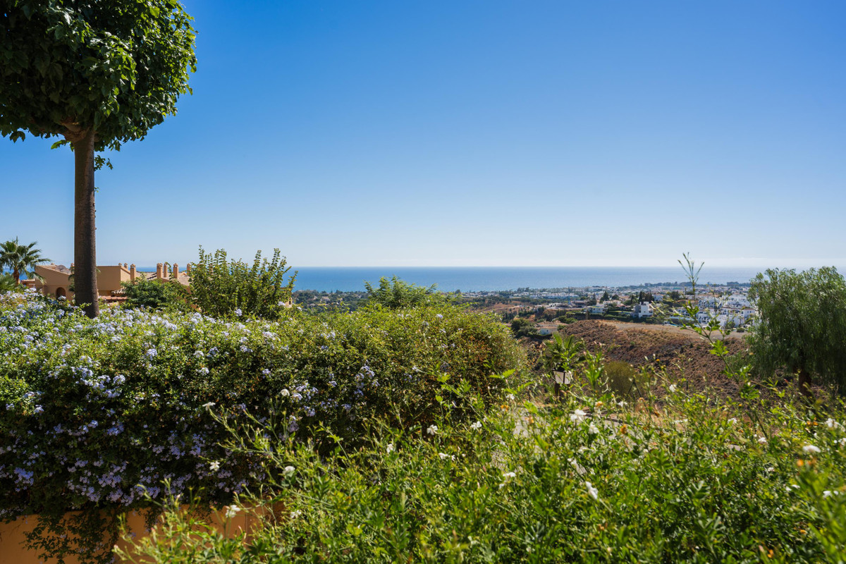 Apartment for sale in Benahavís