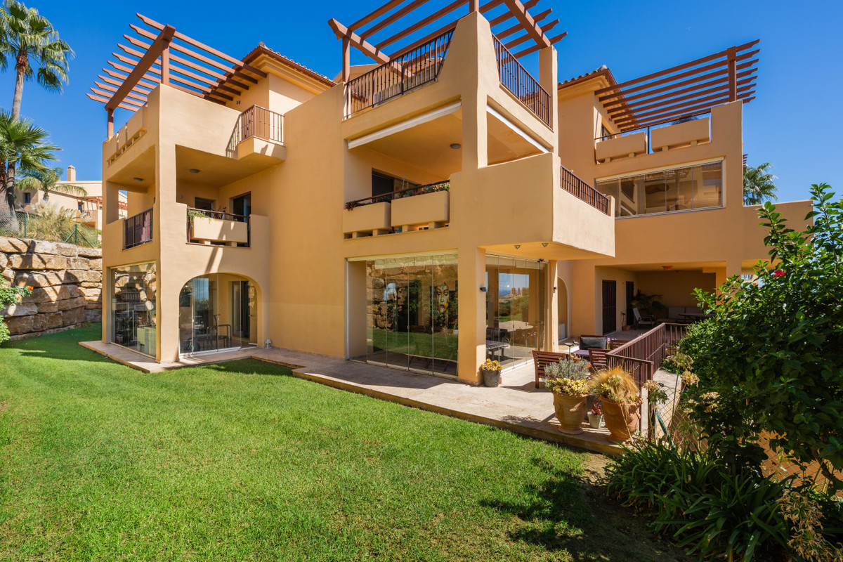 Apartment for sale in Benahavís