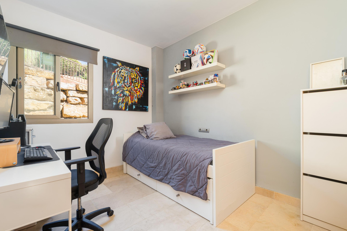Apartment for sale in Benahavís