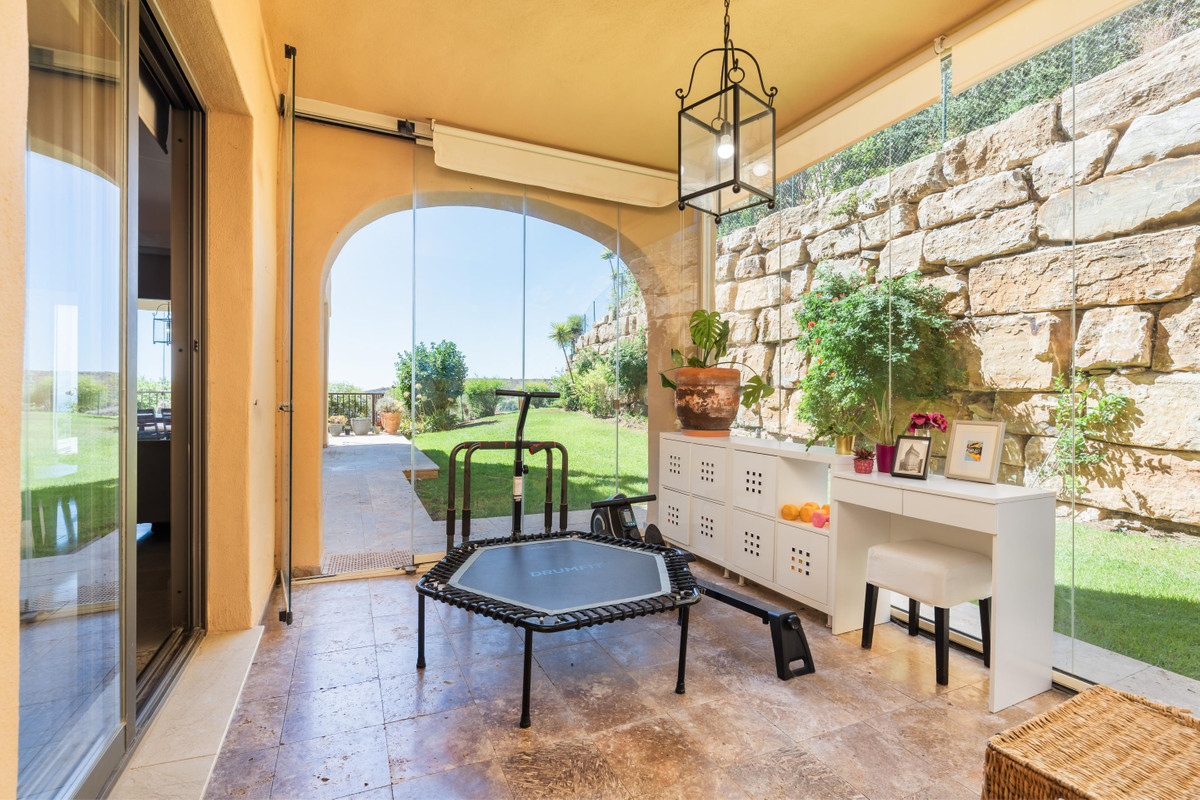 Apartment for sale in Benahavís