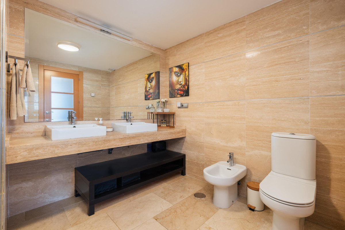 Apartment for sale in Benahavís