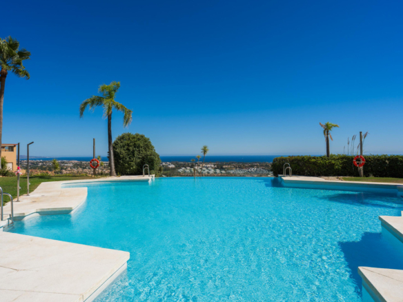 Apartment for sale in Benahavís
