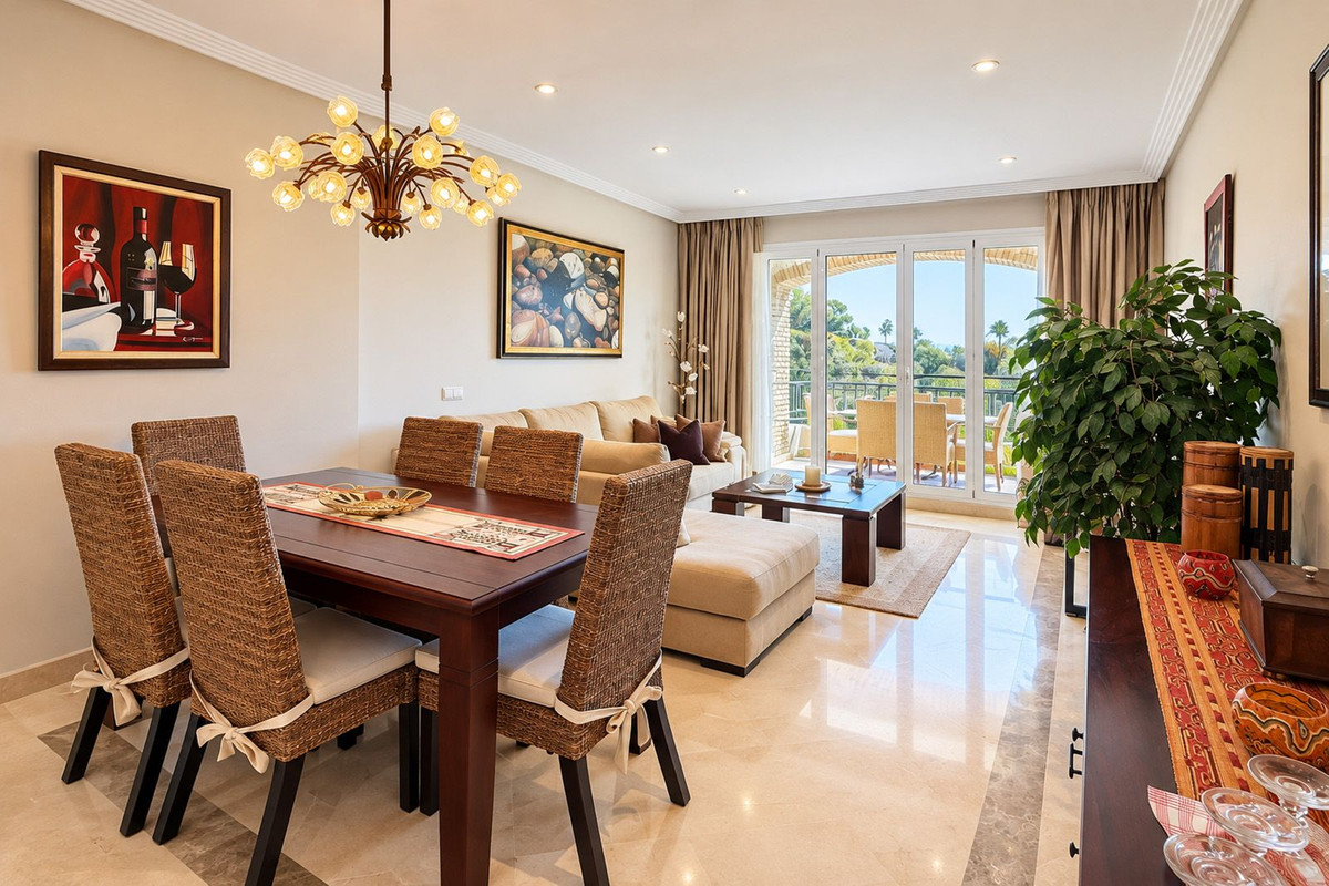 Apartment for sale in Benahavís
