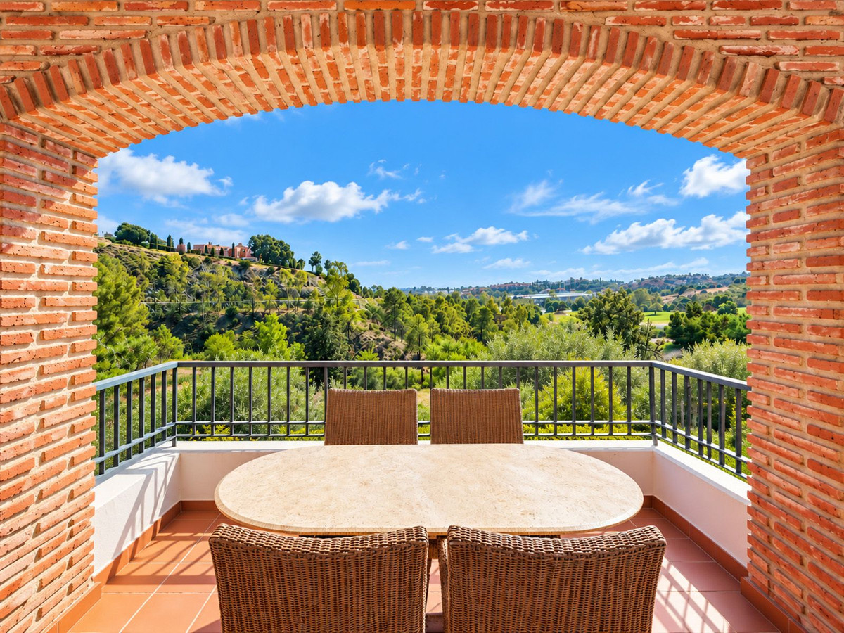 Apartment for sale in Benahavís