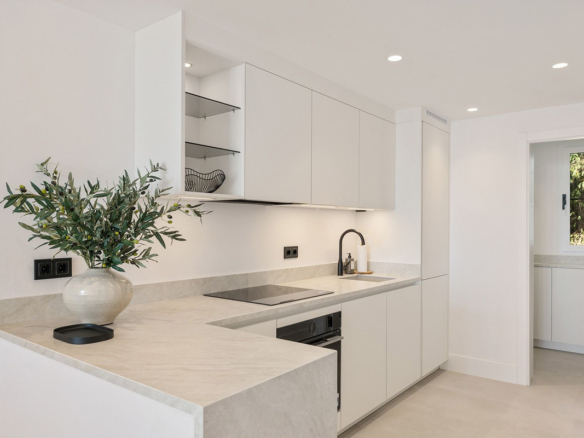 Apartment for sale in Benahavís