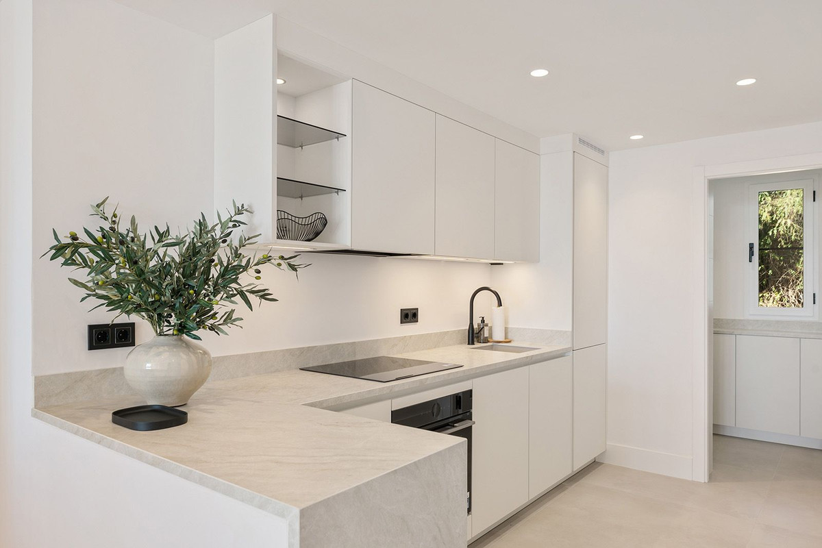 Apartment for sale in Benahavís
