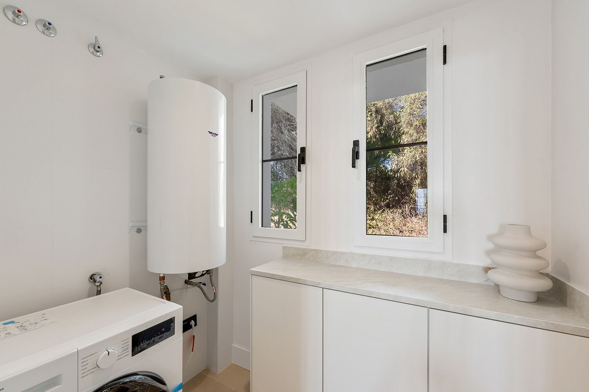 Apartment for sale in Benahavís
