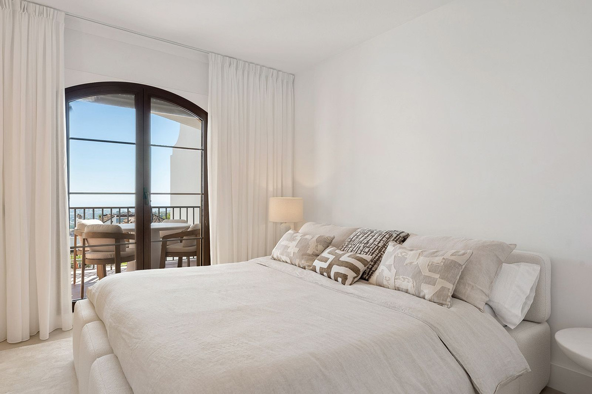 Apartment for sale in Benahavís