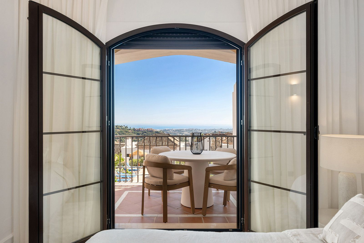 Apartment for sale in Benahavís