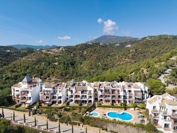 Apartment for sale in Benahavís