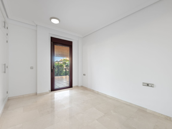 Apartment for sale in Casares