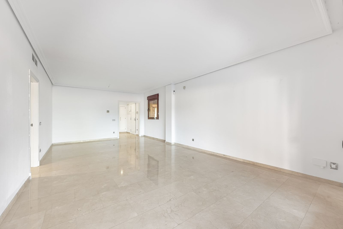 Apartment for sale in Casares