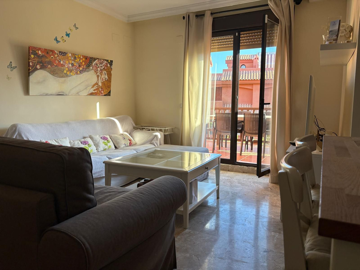 Apartment for sale in Estepona