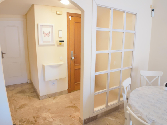 Apartment for sale in Estepona