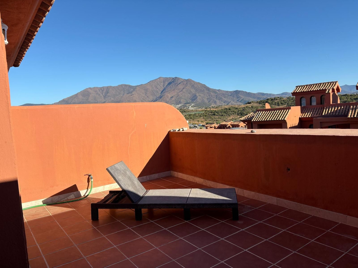 Apartment for sale in Estepona