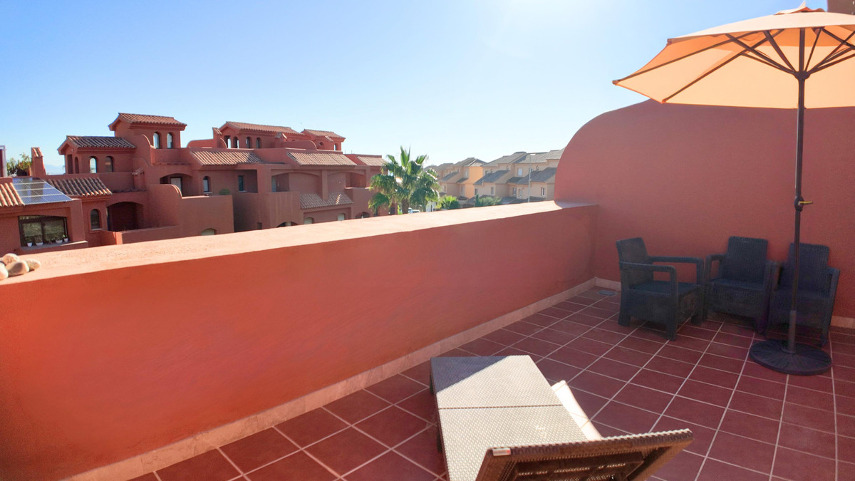 Apartment for sale in Estepona