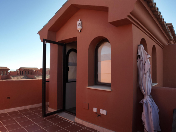 Apartment for sale in Estepona