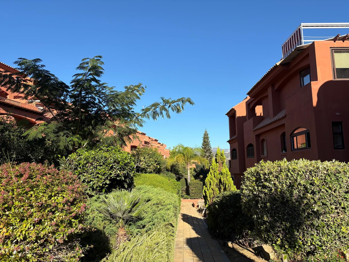 Apartment for sale in Estepona