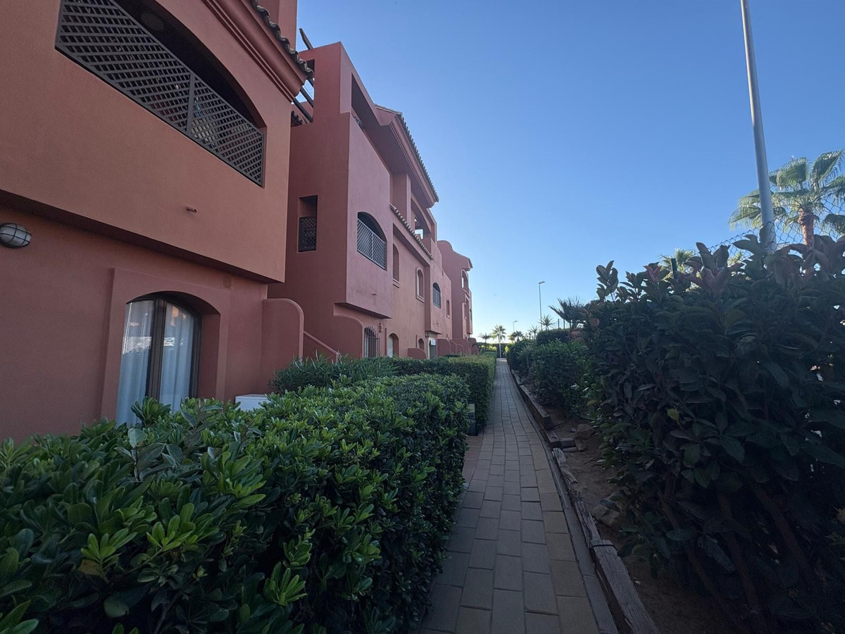 Apartment for sale in Estepona
