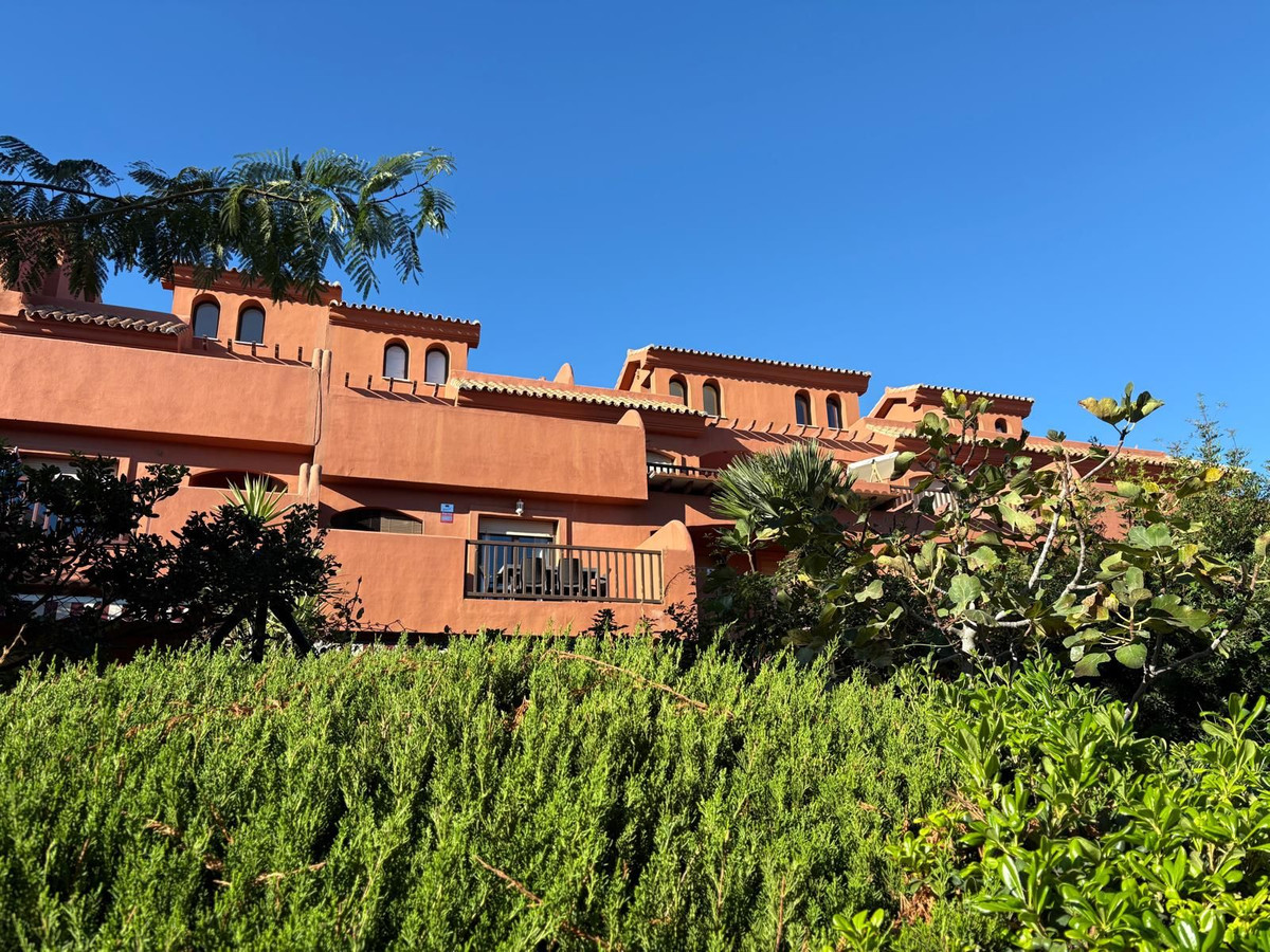 Apartment for sale in Estepona