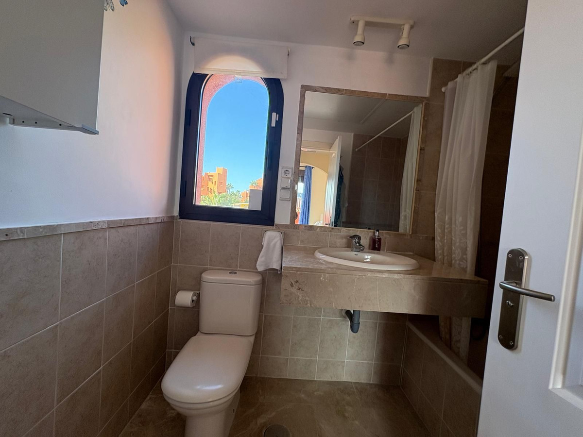 Apartment for sale in Estepona