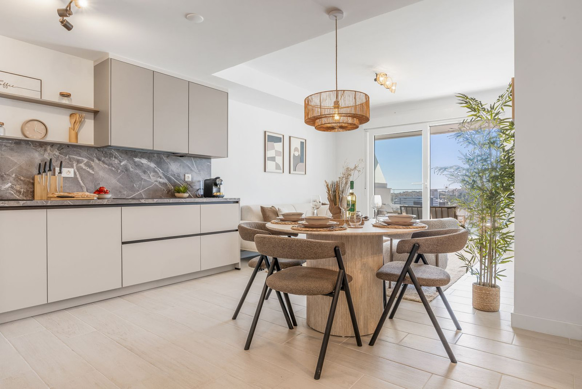 Apartment for sale in Estepona