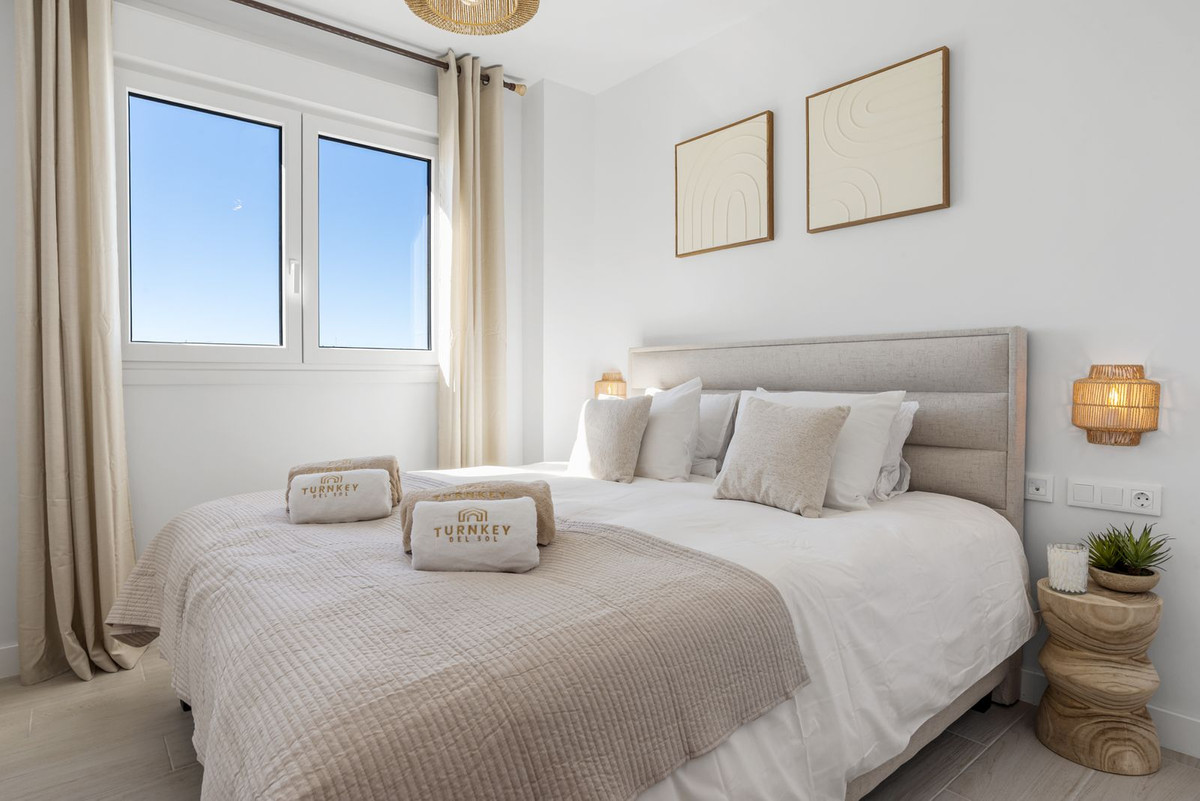 Apartment for sale in Estepona