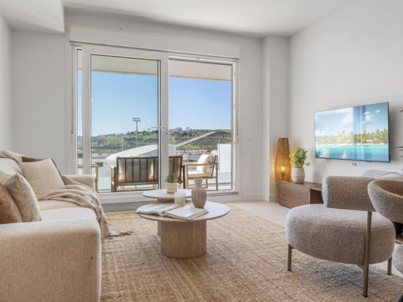 Apartment for sale in Estepona
