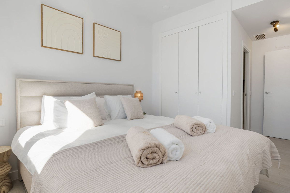 Apartment for sale in Estepona