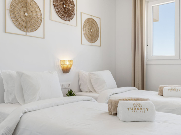 Apartment for sale in Estepona