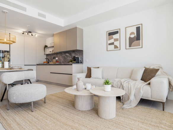 Apartment for sale in Estepona