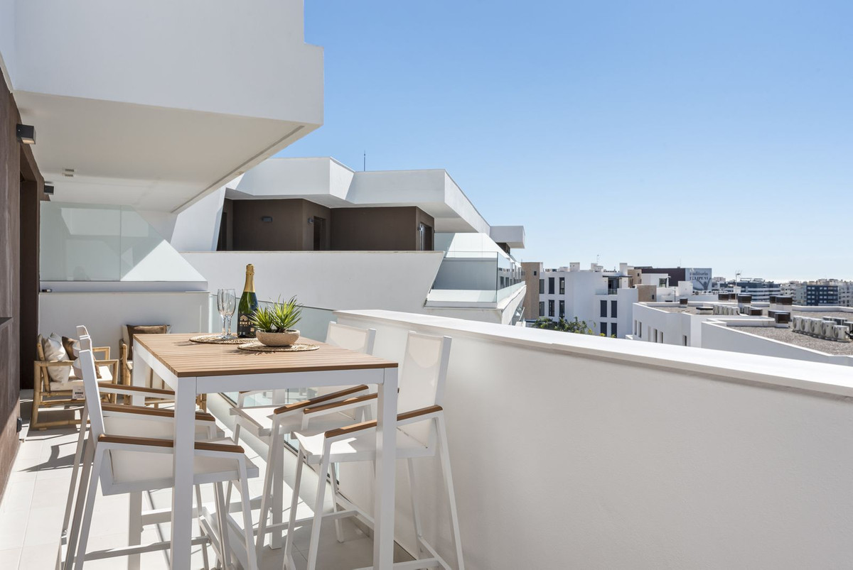 Apartment for sale in Estepona