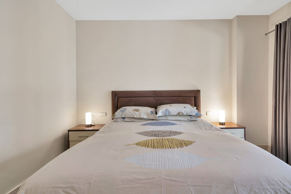 Apartment for sale in Estepona