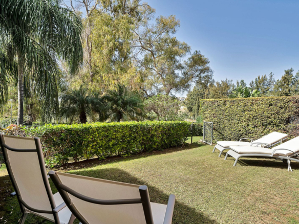 Apartment for sale in Estepona
