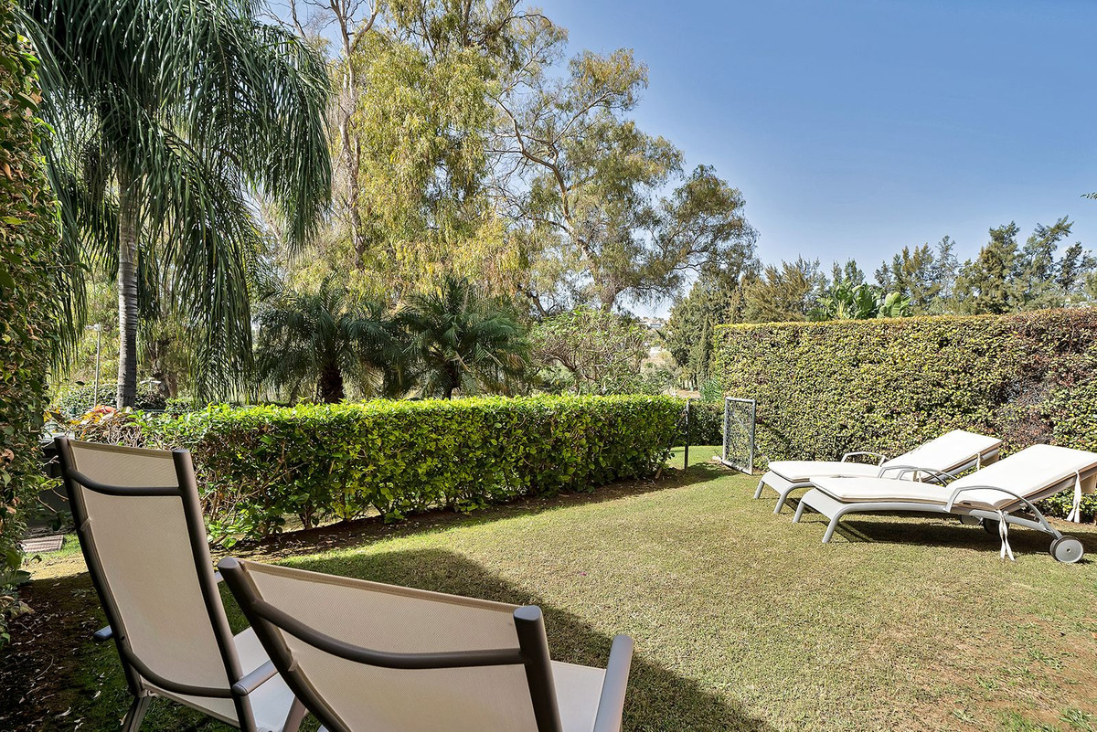 Apartment for sale in Estepona