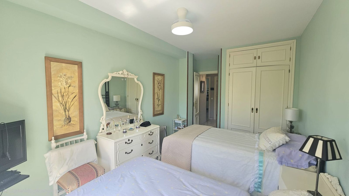 Apartment for sale in Fuengirola
