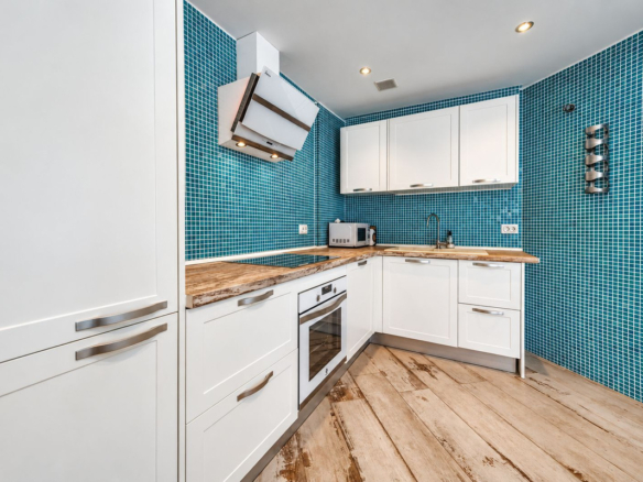 Apartment for sale in Manilva