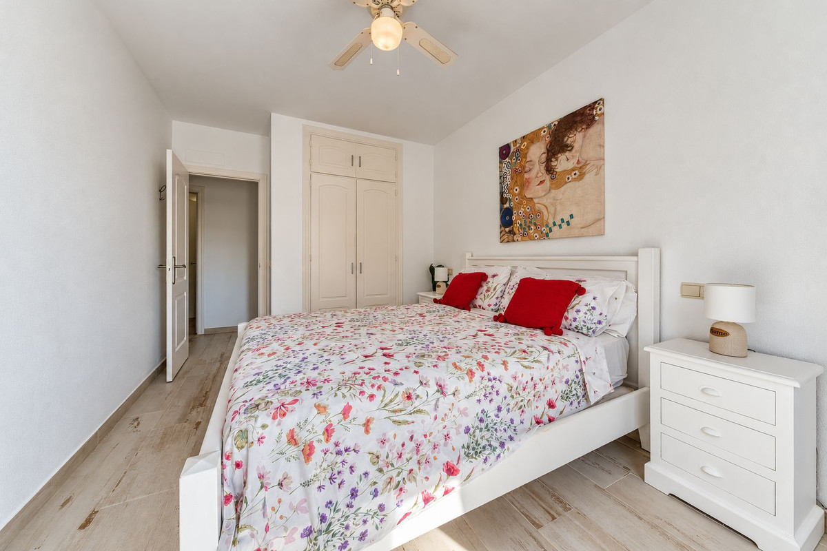 Apartment for sale in Manilva