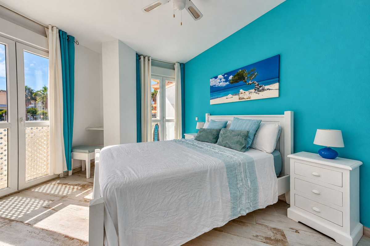 Apartment for sale in Manilva