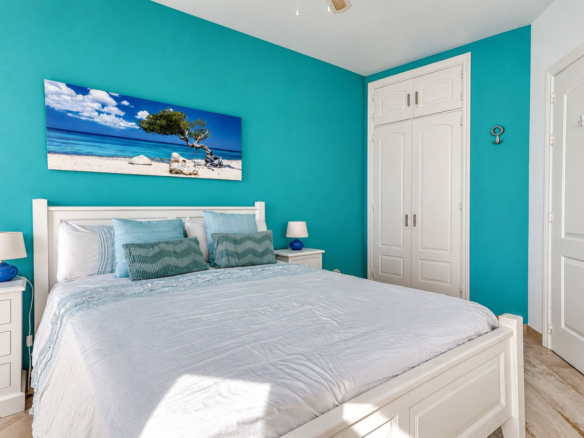 Apartment for sale in Manilva