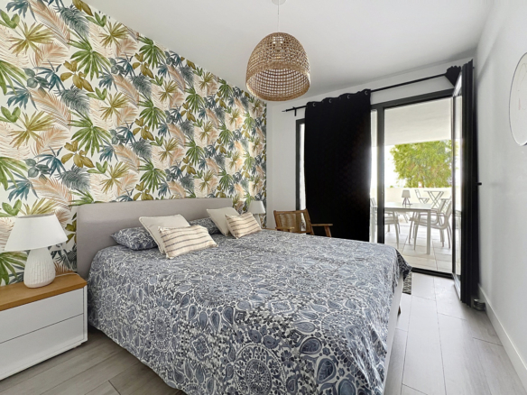 Apartment for sale in Manilva