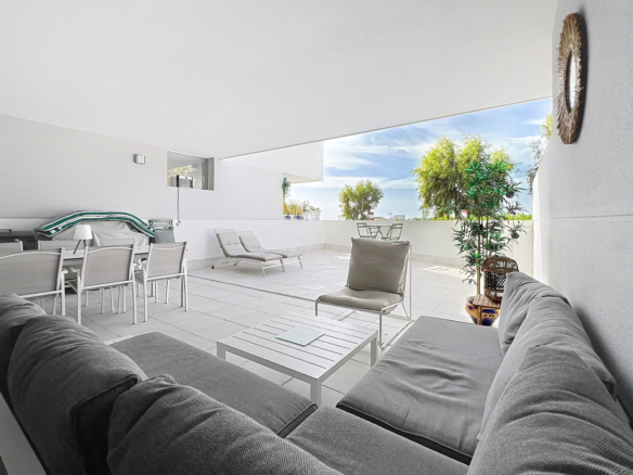 Apartment for sale in Manilva