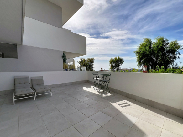 Apartment for sale in Manilva
