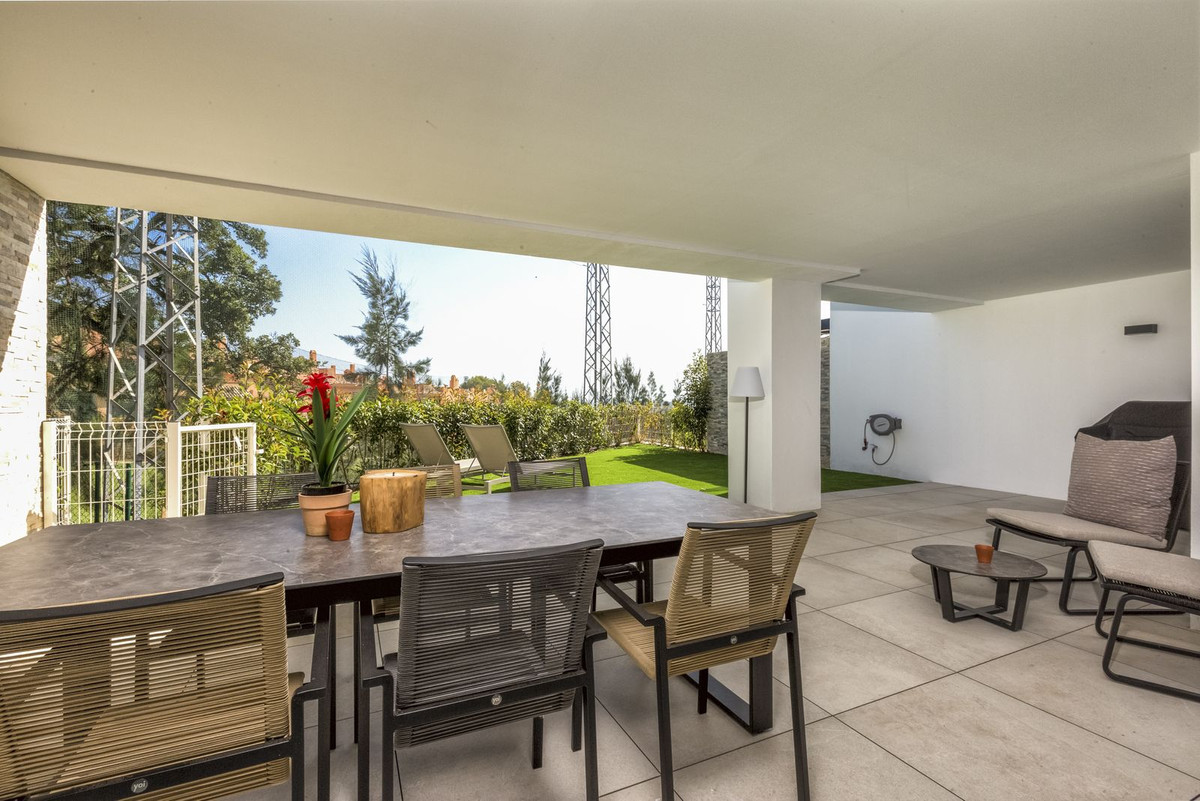 Apartment-in-Marbella-Ref-R5506111 Apartment for sale in Marbella