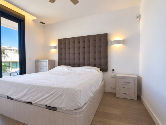 Apartment for sale in Mijas